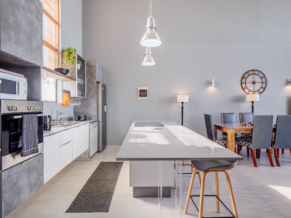 Point Bay - Super Stylish for Less Apartment in Durban