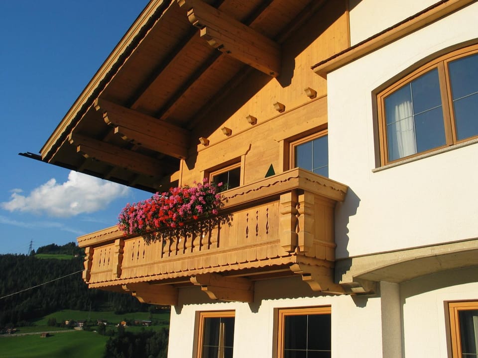 Property building, Balcony/Terrace
