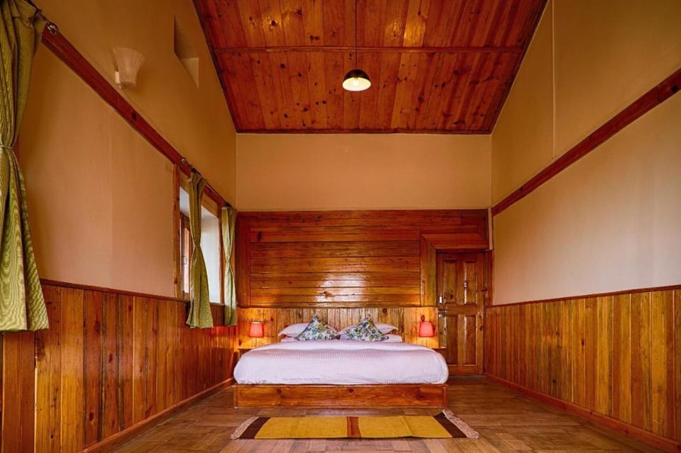 Enchanted Hills Farmstay Bed and Breakfast in Uttarakhand