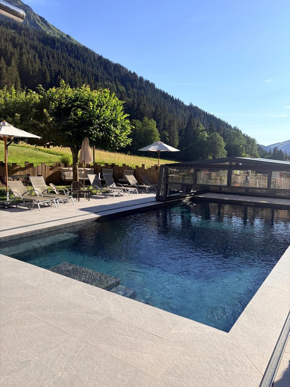 Swimming pool