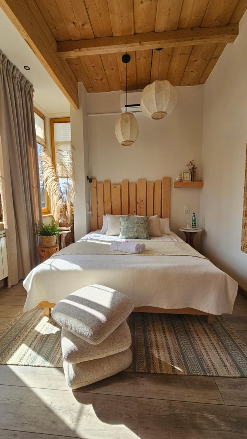 Bed, Other, Bedroom