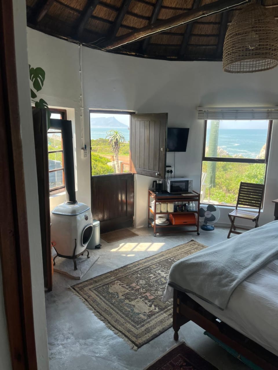 Rondawel with sea view Apartment in Western Cape