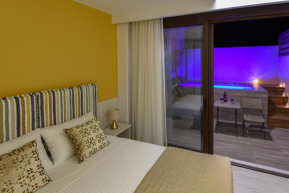 Balcony/Terrace, Bedroom