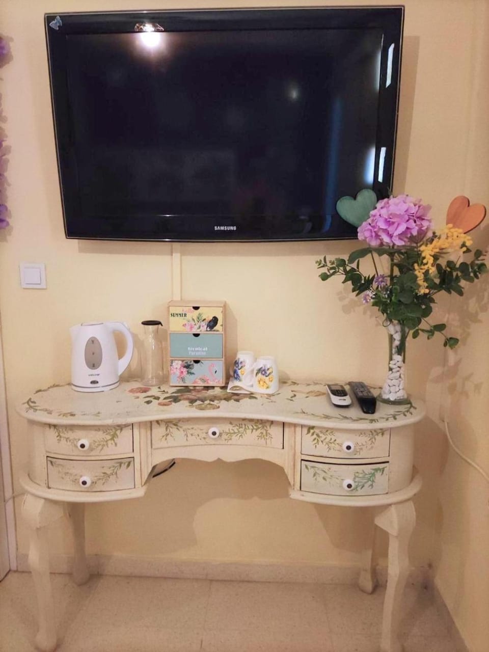 TV and multimedia, Coffee/tea facilities