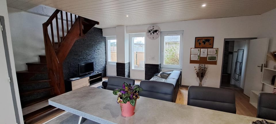 L'Hirondelle House in Brittany