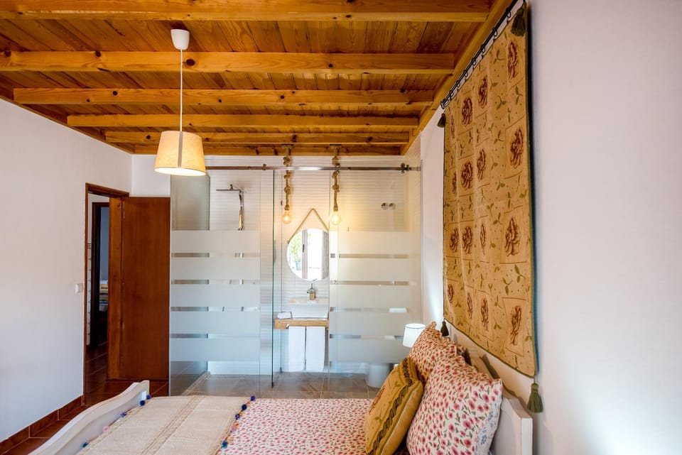 Shower, Bathroom, Bedroom