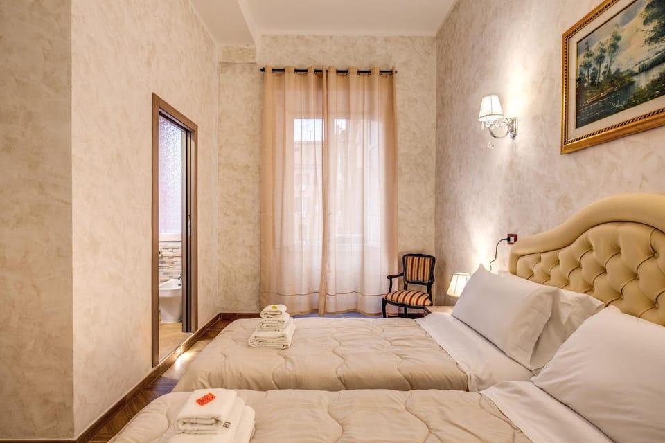 AMICI GUESTHOUSE Bed and Breakfast in Rome