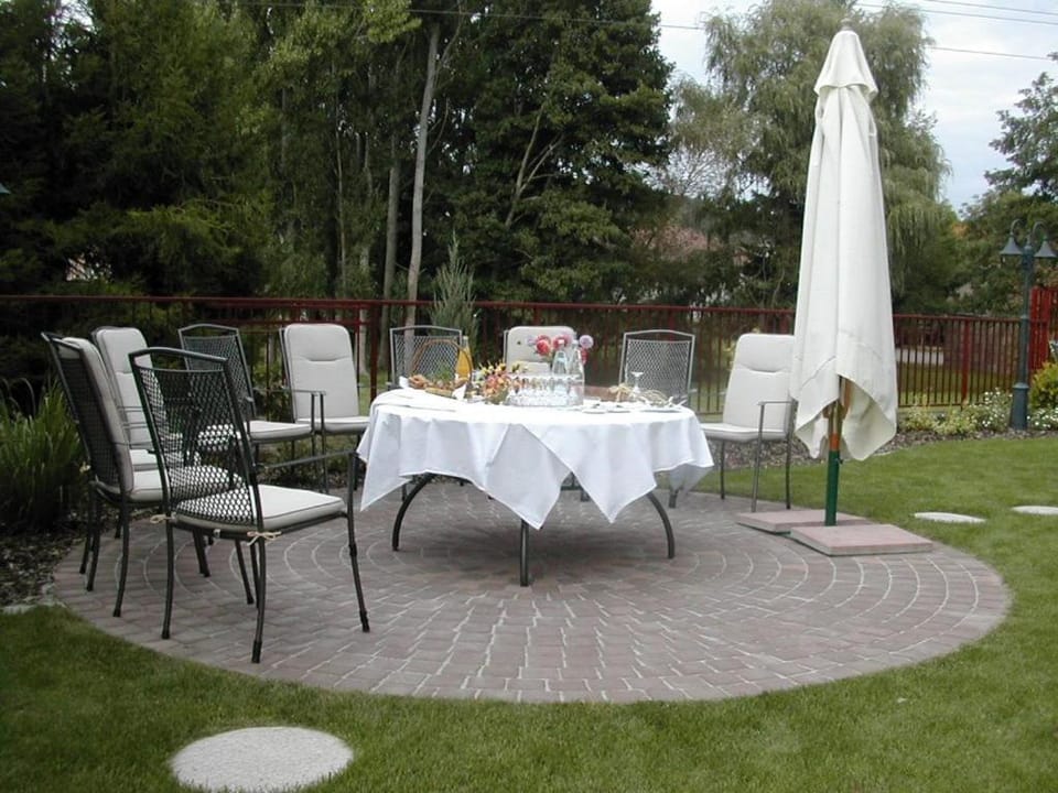 Property building, Patio