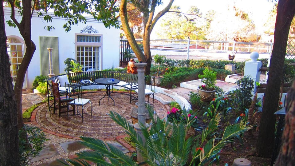 Property building, Garden view