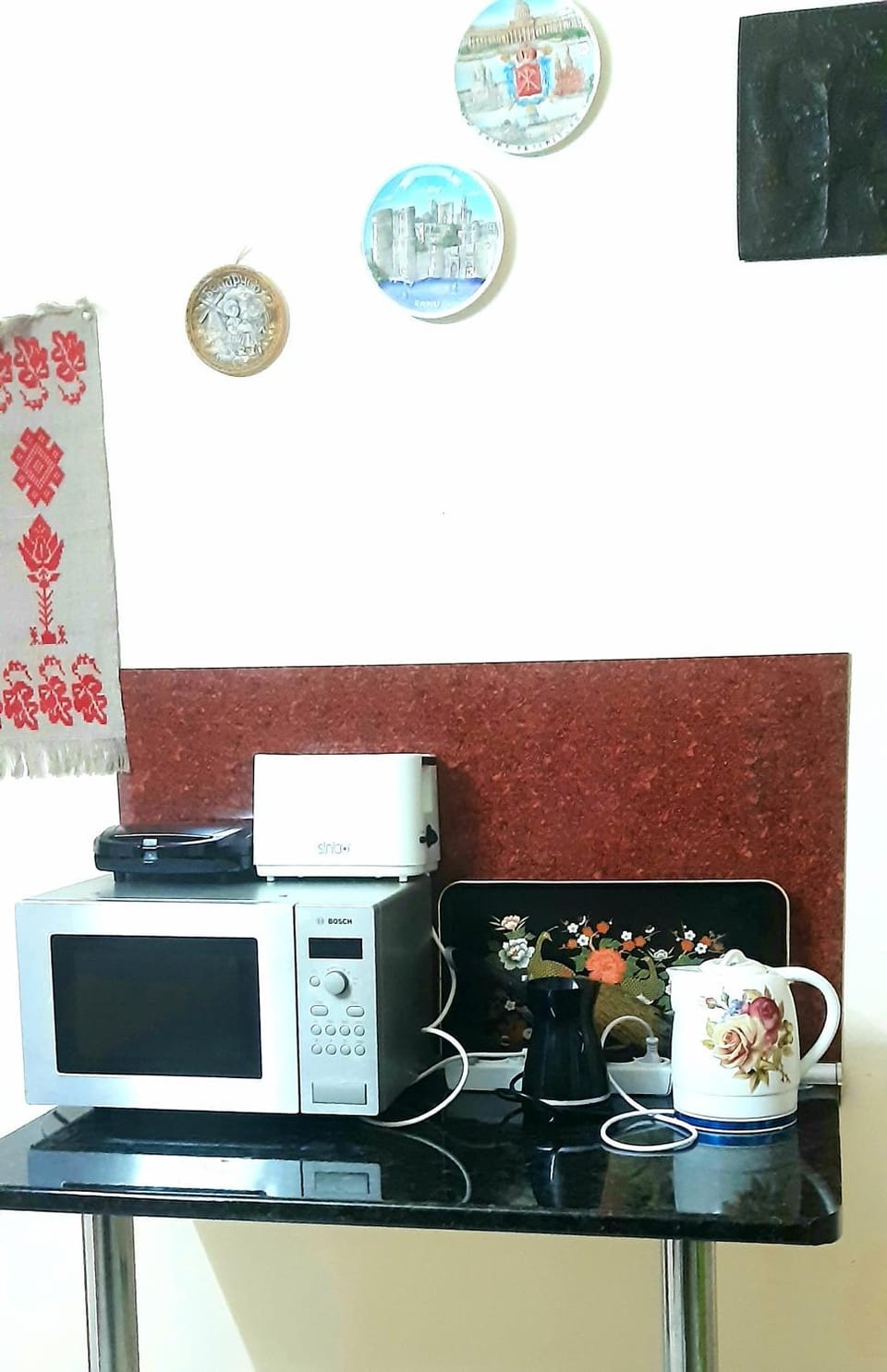 Coffee/tea facilities, Communal kitchen