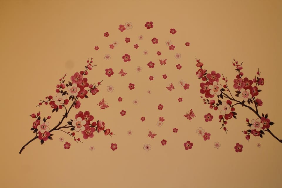 Photo of the whole room, Decorative detail, Bedroom