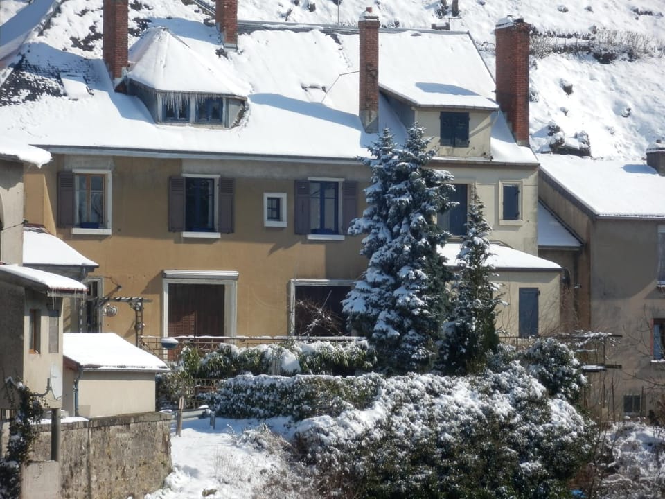 Property building, Winter