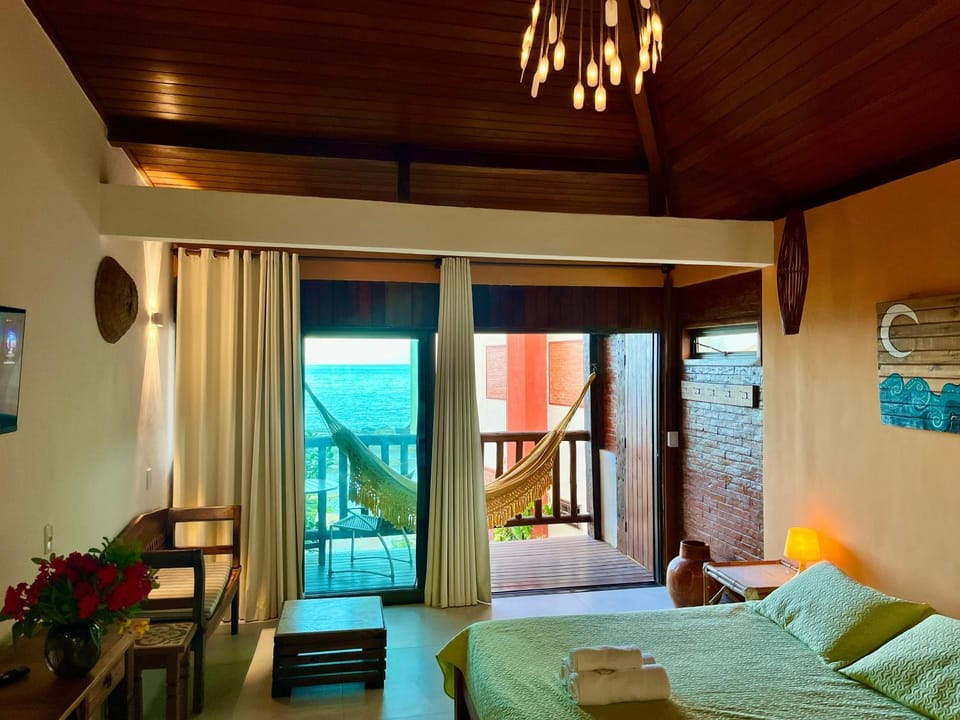 View (from property/room), Balcony/Terrace, Bedroom