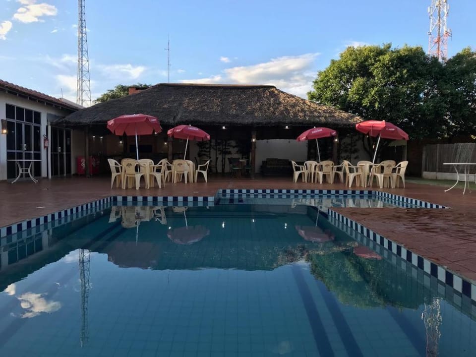 BBQ facilities, Swimming pool