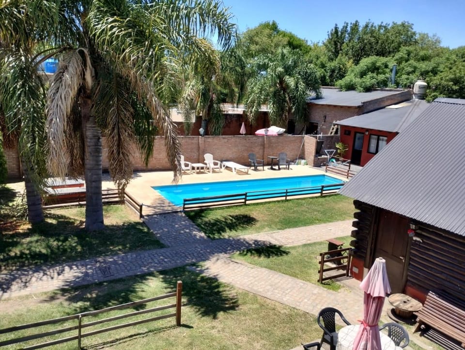 Property building, Garden, Balcony/Terrace, Swimming pool