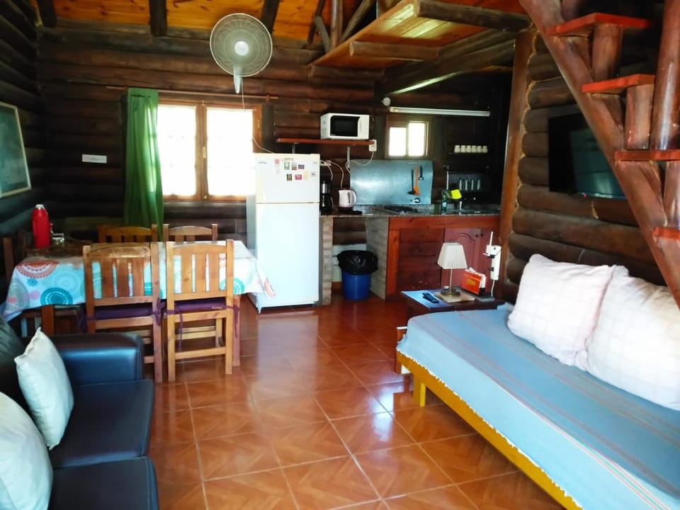 TV and multimedia, Kitchen or kitchenette, Living room, Dining area