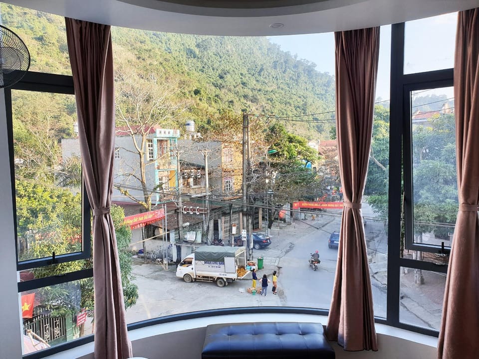 Long Hotel and motobike rental Hotel in Vietnam