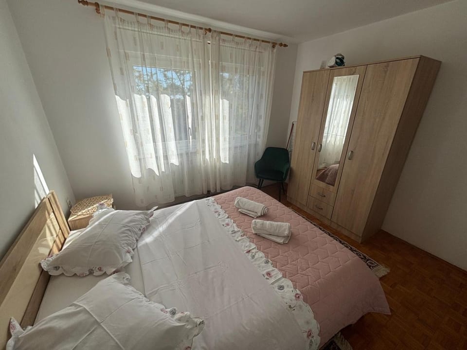 Apartman Pero Apartment in Timiș County