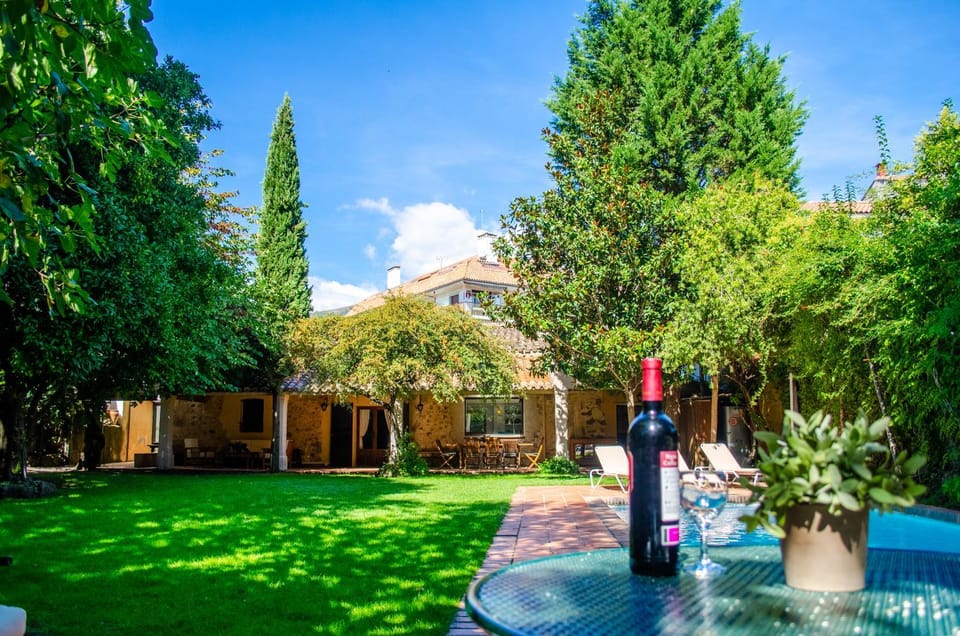 Spring, Summer, Garden, Balcony/Terrace, Swimming pool, Swimming pool, Drinks