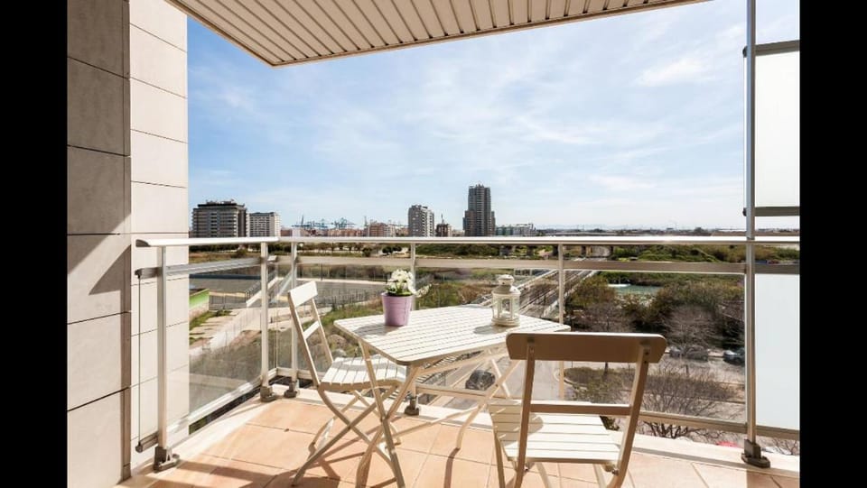 Apartamento en la Ciudad de las Ciencias y cerca de la playa Apartment in Valencia
