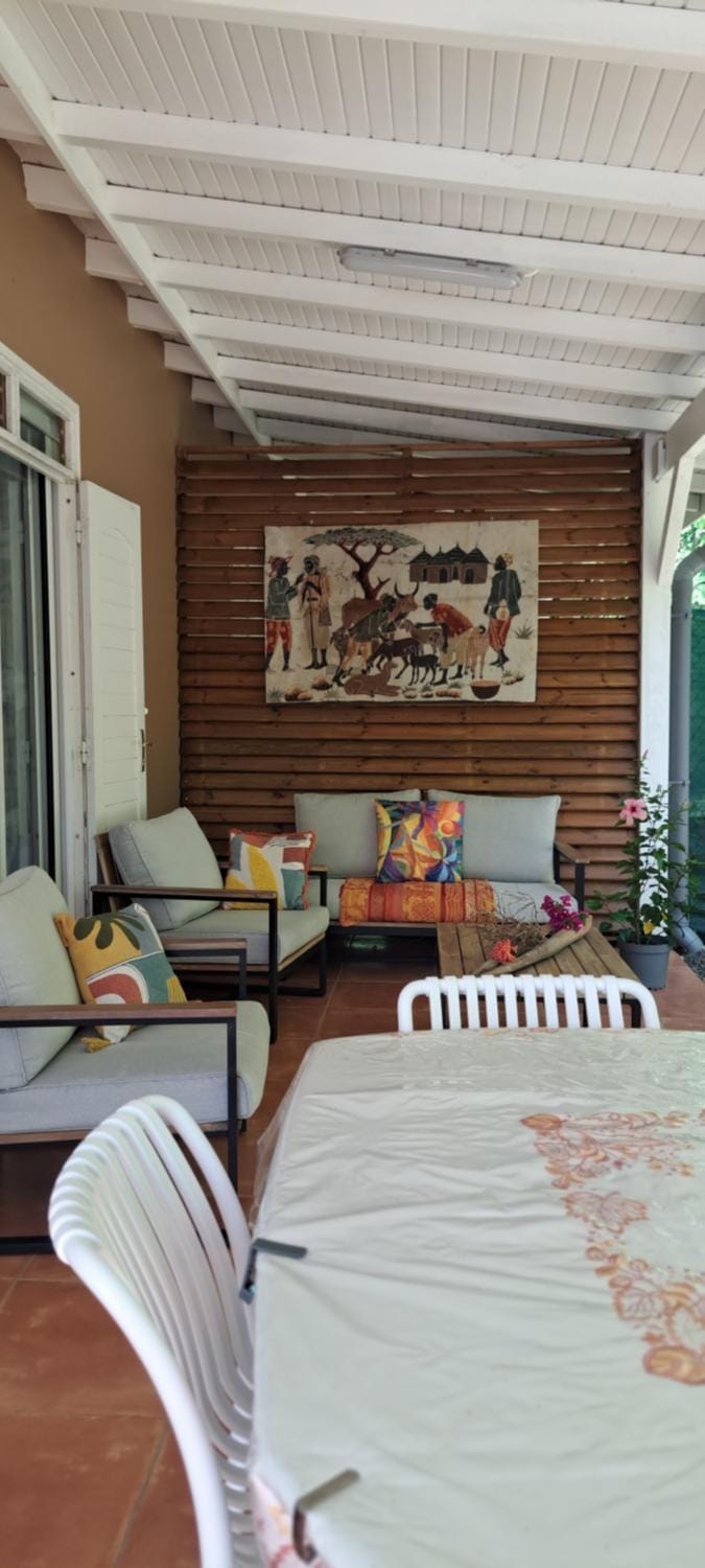 COLIBRI House in Le Gosier