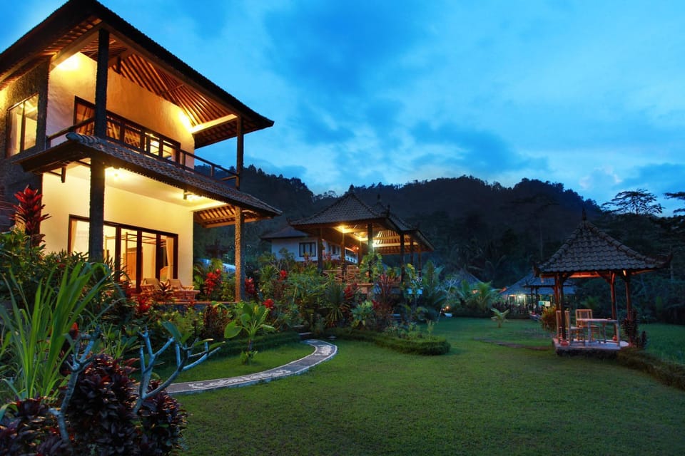 Property building, Natural landscape, Garden, Garden view, Sunset