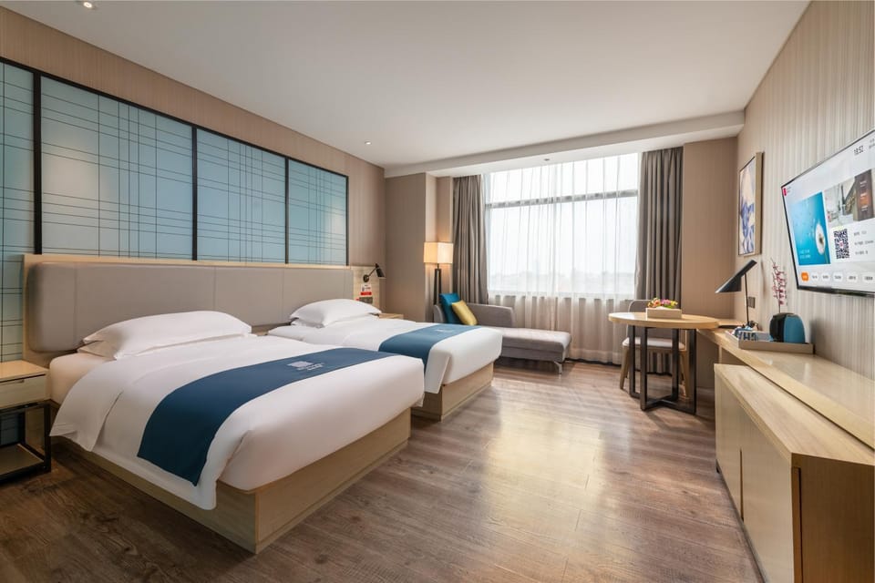 Echarm Hotel Jiahe Wanggang Subway Station Branch Hotel in Guangzhou