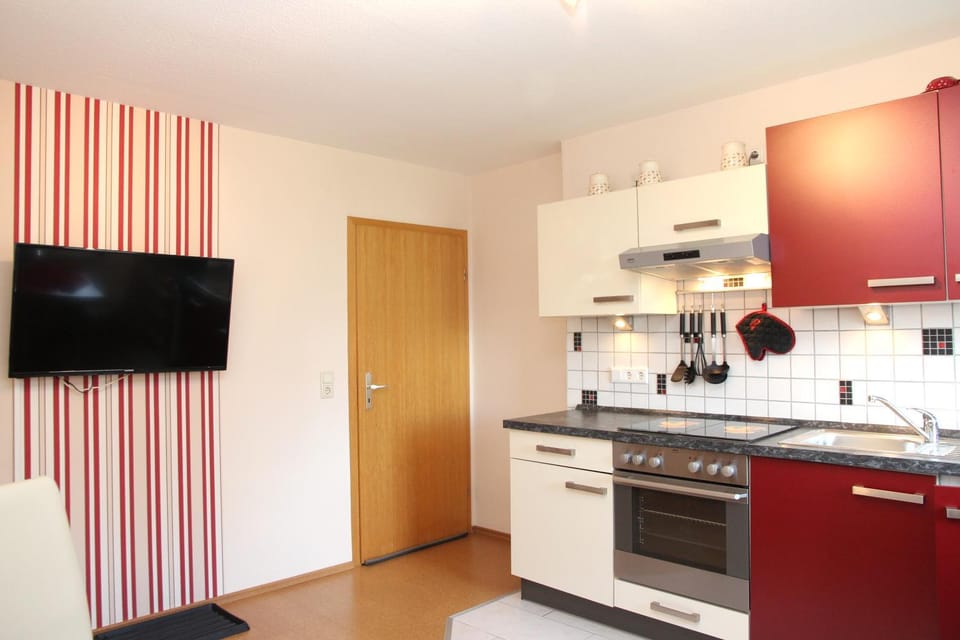 Pension und Ferienwohnungen Schweinsberg Bed and Breakfast in Medebach