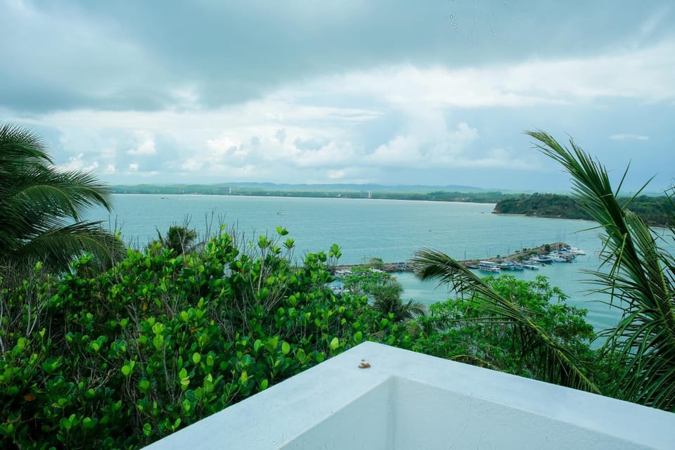 Secret Mirage Bed and Breakfast in Mirissa