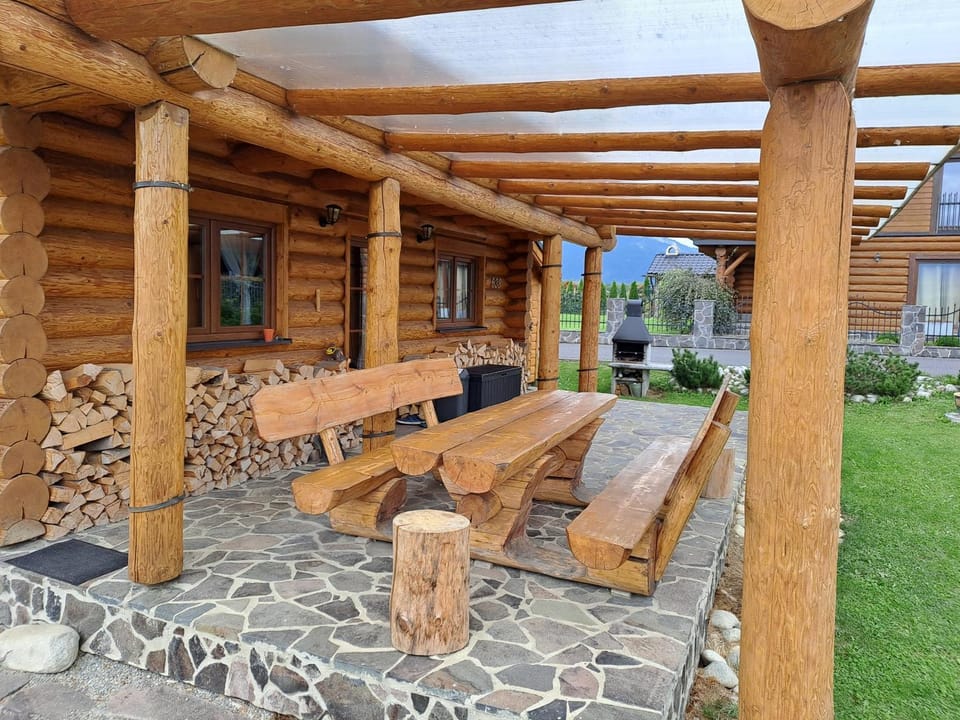 Balcony/Terrace, Seating area, fireplace