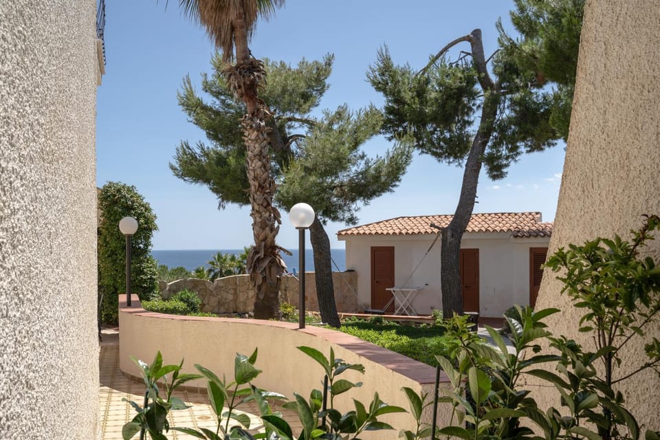 Natural landscape, Summer, On site, Garden view, Sea view