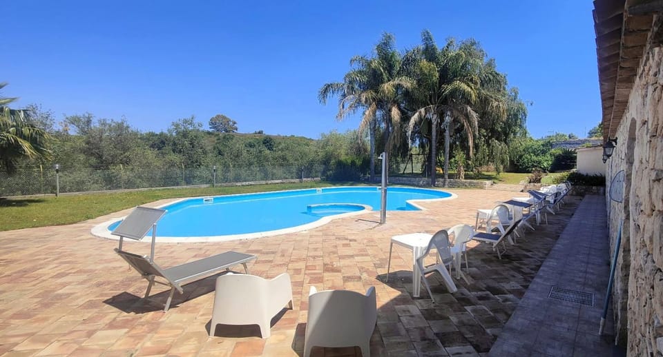 Pool view, Swimming pool, sunbed
