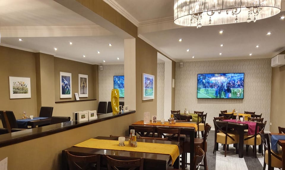 Lounge or bar