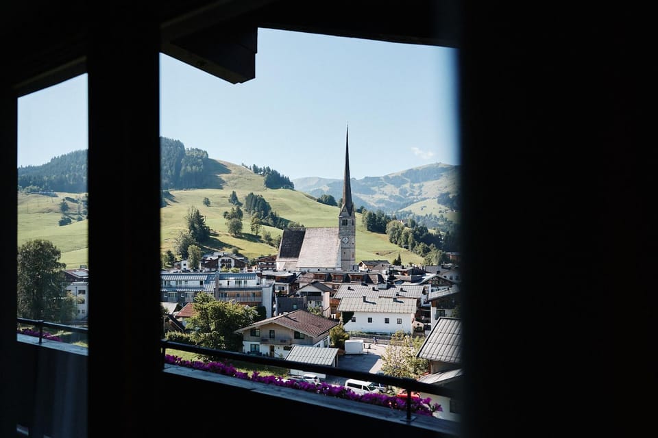 Day, Natural landscape, City view, Mountain view