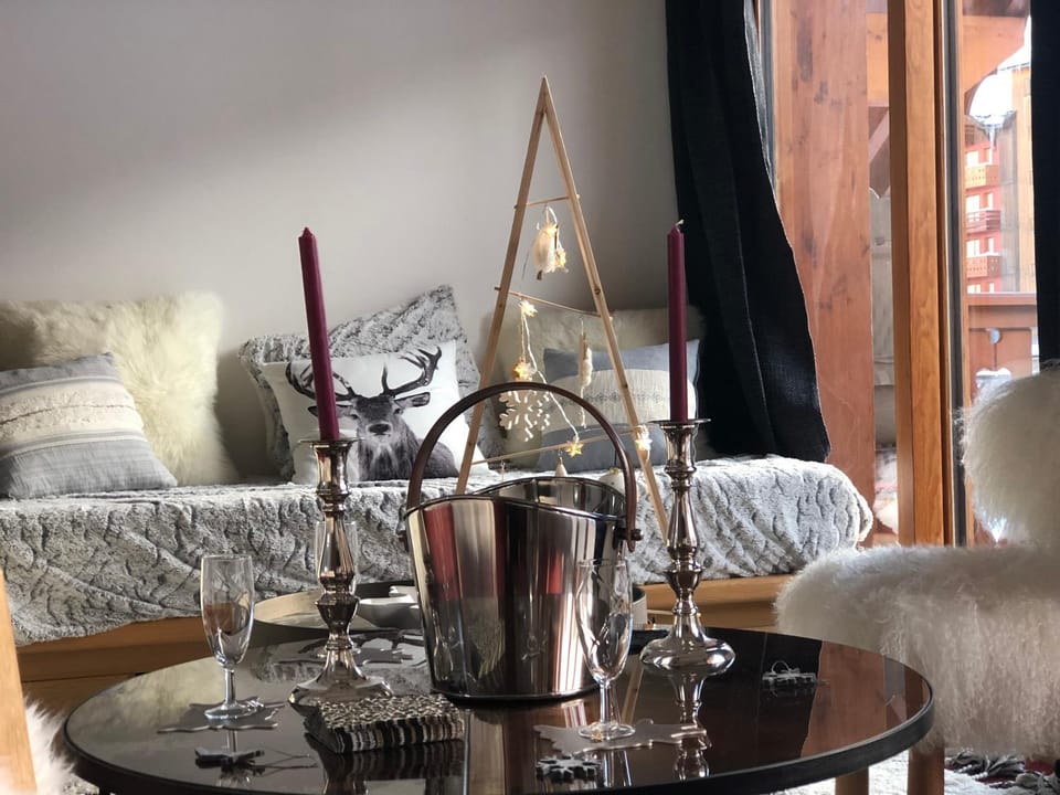 Penthouse "Bond 007" 120 m2 piscine sauna Risoul 1850 Apartment in Piedmont