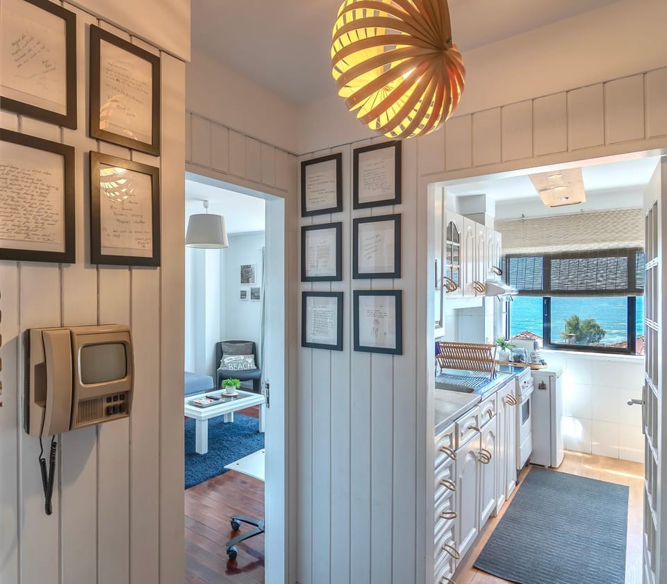 Kitchen or kitchenette, Sea view