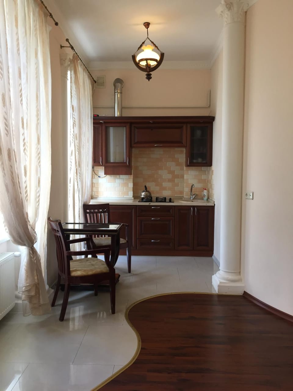 Kitchen or kitchenette, Decorative detail, Seating area, Dining area