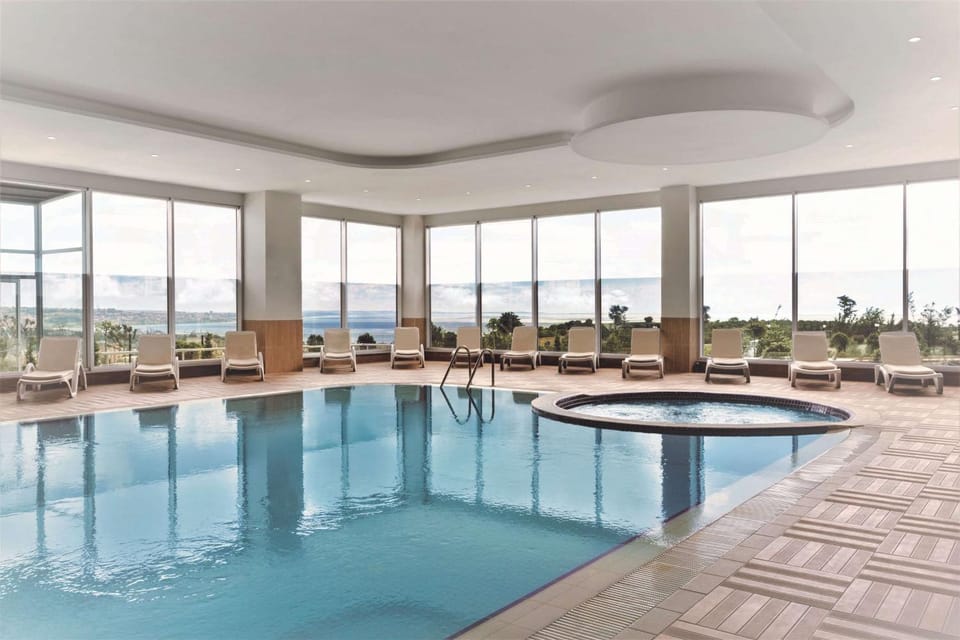 Swimming pool, Swimming pool