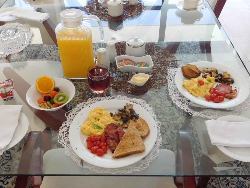 Food and drinks, Breakfast, Continental breakfast, English/Irish breakfast