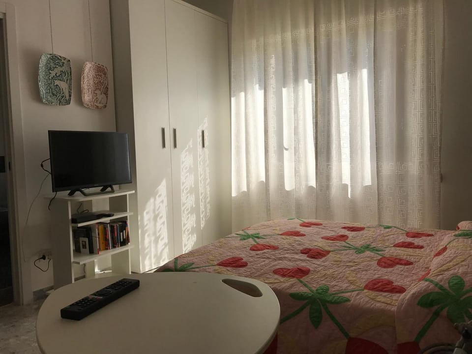 TV and multimedia, Bedroom