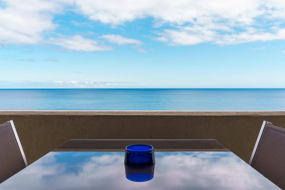 Sunny Getaway in Funchal Apartment in Funchal