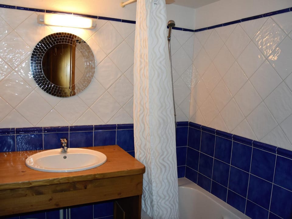 Appartement chaleureux avec balcon sud à Bozel - FR-1-464-13 Apartment in Saint-Bon-Tarentaise