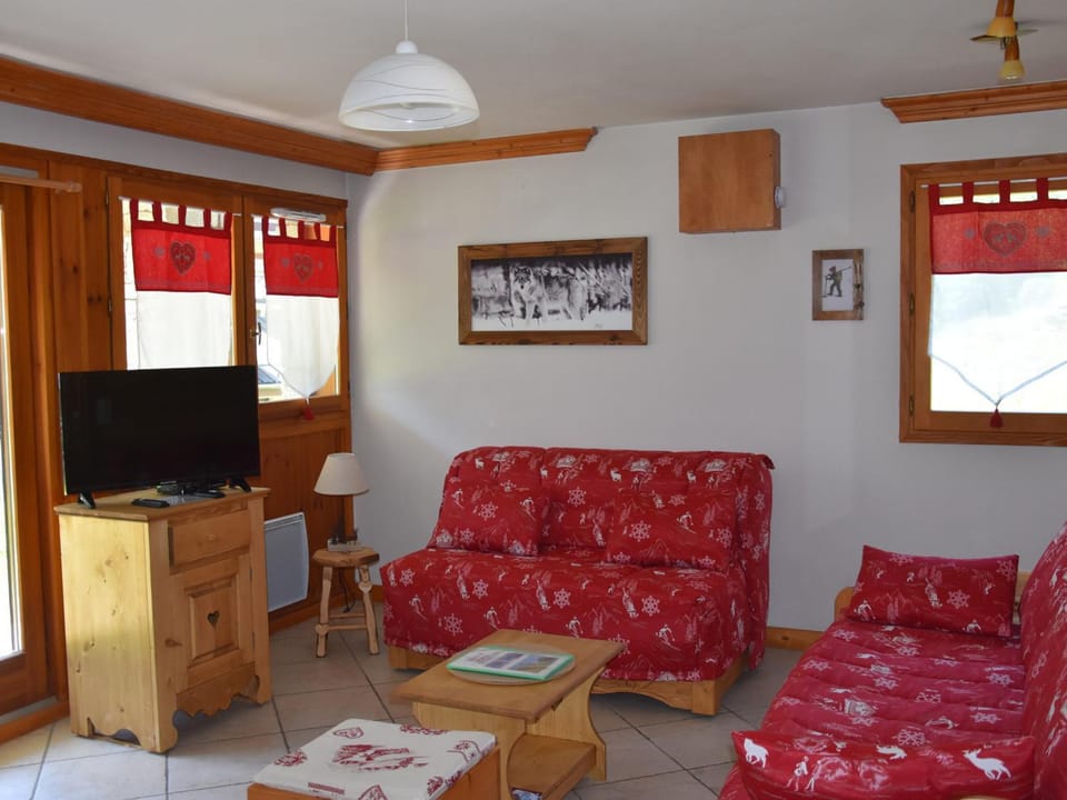 Appartement cosy et lumineux avec jardin, pour 6 personnes - FR-1-464-26 Apartment in Pralognan-la-Vanoise