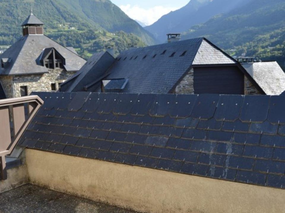 Duplex T4 7 pers avec terrasse et parking à Esquièze-Sère - FR-1-402-73 Apartment in Aragon