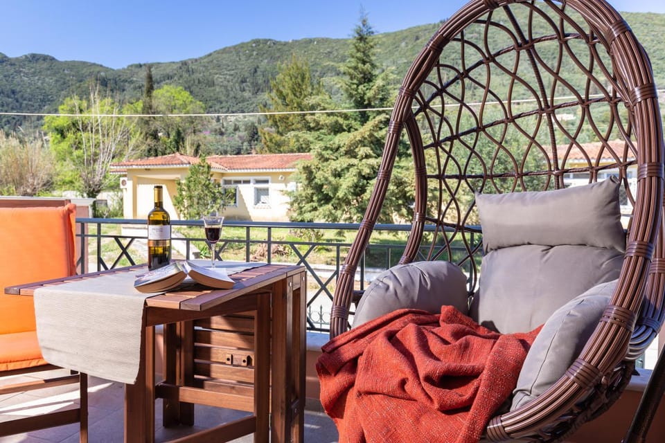 Patio, Balcony/Terrace, Mountain view, Street view