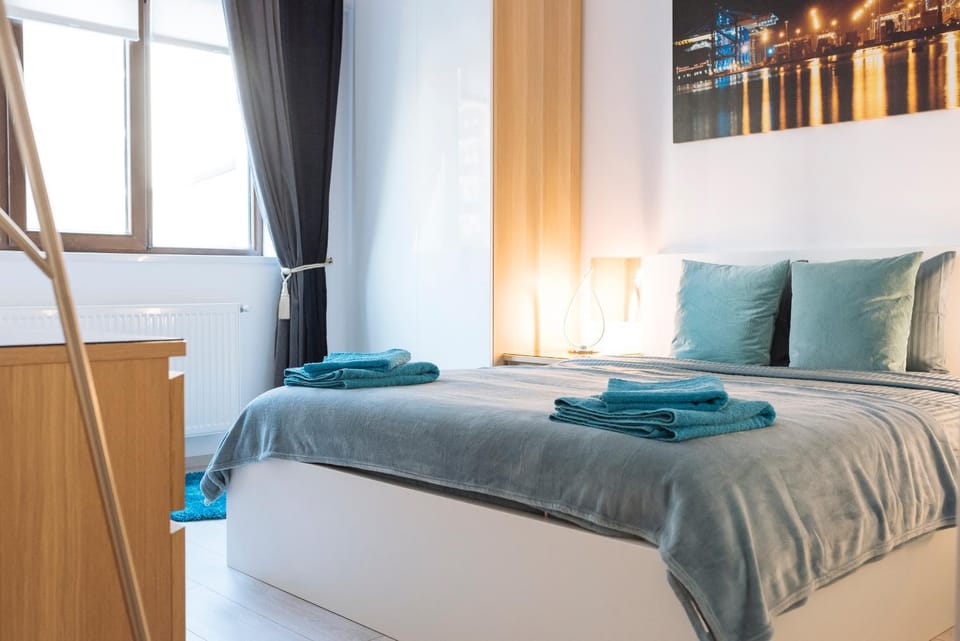 Tres Chic DOUBLE sized Apartment Apartment in Bucharest