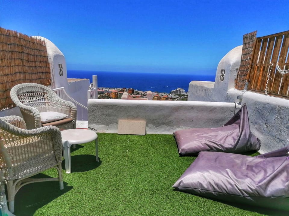 Paradise View Tenerife Apartment in Costa Adeje