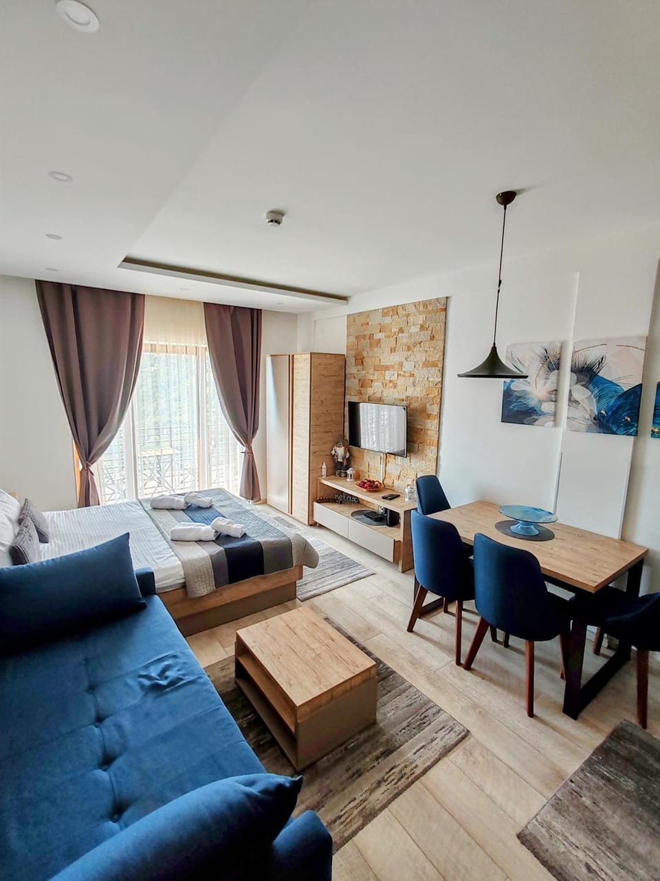 Communal lounge/ TV room, Bed, TV and multimedia, Dining area