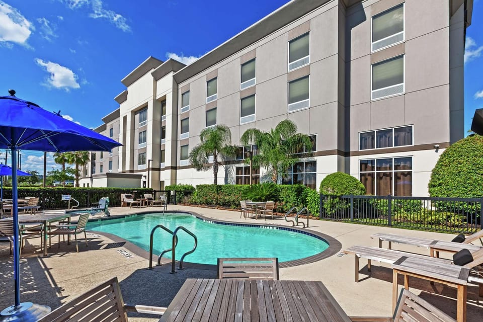 Pool view, Swimming pool