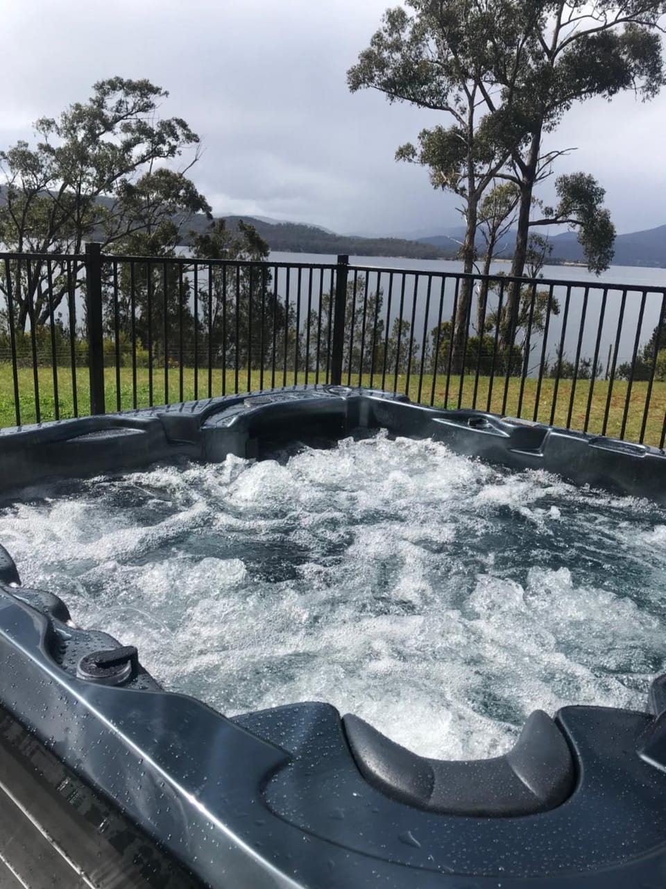 Hot Tub, Hot Tub
